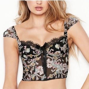 VICTORIAS SECRET UNLINED BRA TOP/BUSTIER